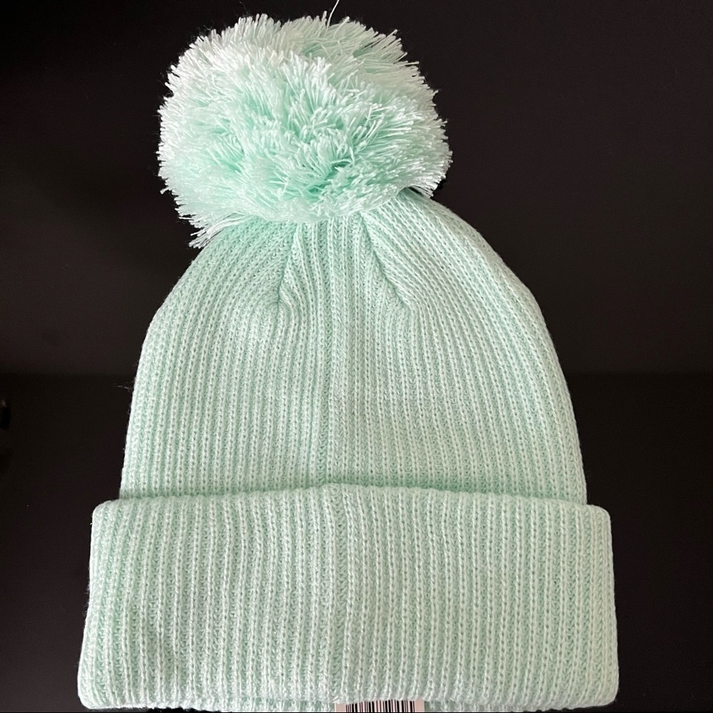 Urban Outfitters UO Ribbed Pompom Green Mint Beanie NWT - Picture 4 of 8